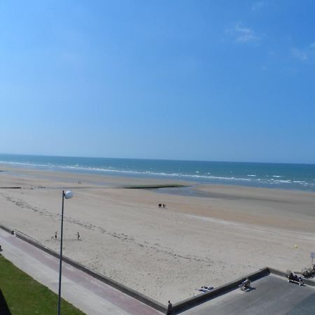 Appartement Avec Terrasse Panoramique, Acceptant Les Animaux, Parking - Fr-1-487-281 Cabourg Exteriör bild