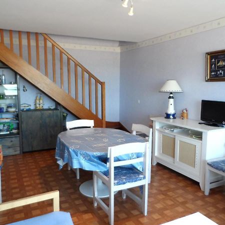 Appartement Avec Terrasse Panoramique, Acceptant Les Animaux, Parking - Fr-1-487-281 Cabourg Exteriör bild