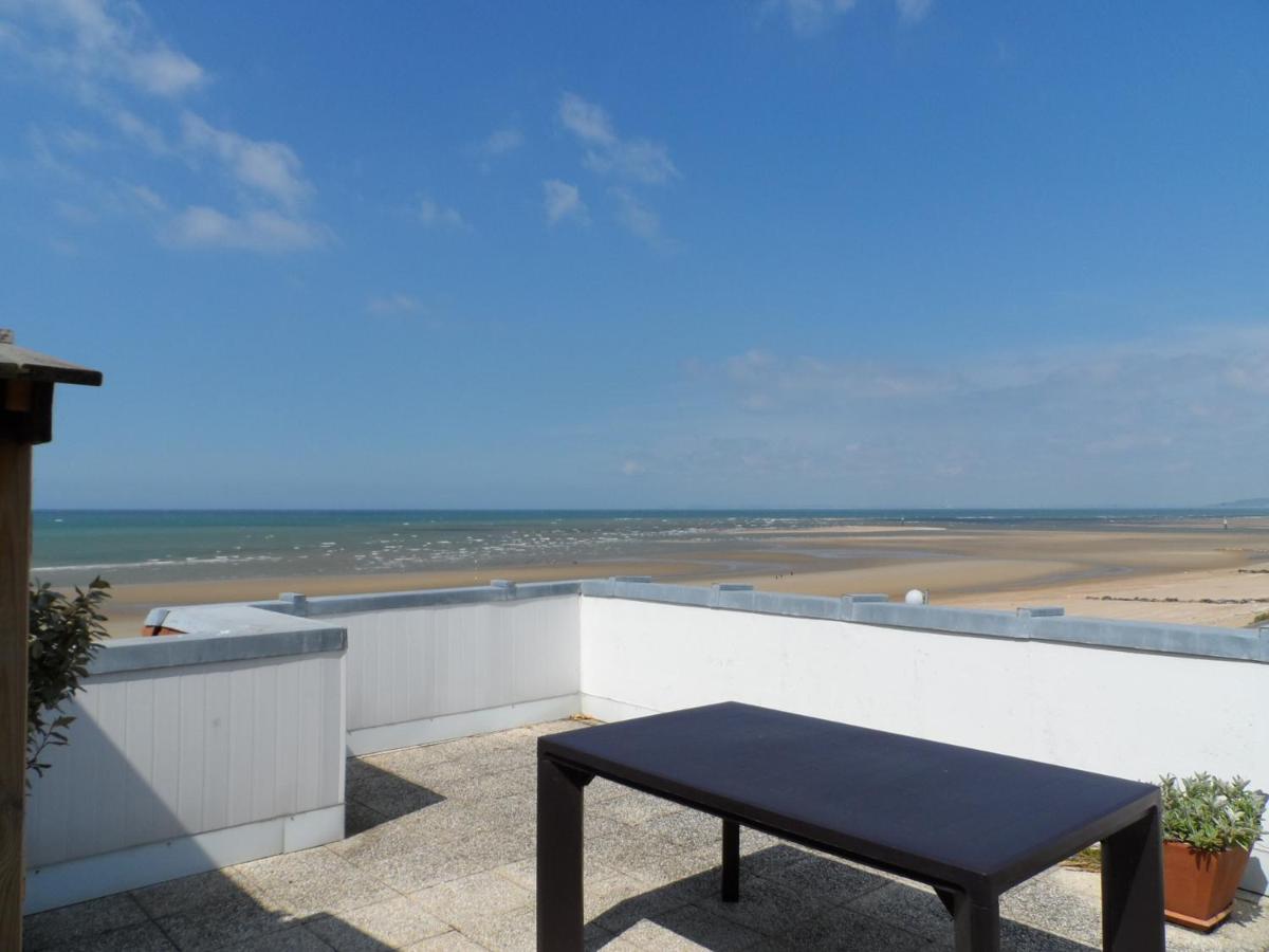 Appartement Avec Terrasse Panoramique, Acceptant Les Animaux, Parking - Fr-1-487-281 Cabourg Exteriör bild